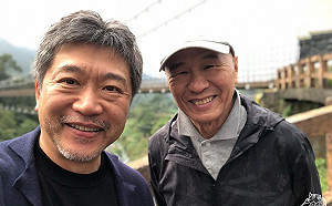 台日大導同遊九份！曬開懷燦笑照 網推：追星典範