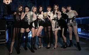 TWICE SANA跟確診者請夏一起吃飯！JYP娛樂：全員都篩檢