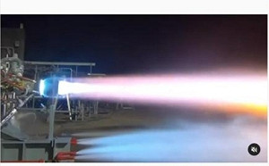 太空競賽又開始? 貝佐斯 : 將送首位女太空人登陸月球