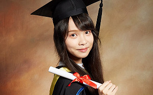 周庭交保申請遭拒「神情呆滯」香港法官:即時監禁以儆效尤並無不妥