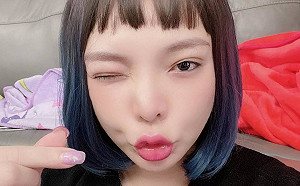 小甜甜驚爆懷孕！經紀人回應：有好消息會跟大家說