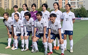 輸球只因頭髮不夠黑! 福州大學女足球員染髮判離場輸球