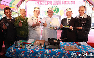 推廣國產黑豬肉  鄭文燦化身主廚:國產豬肉比進口豬肉更好吃
