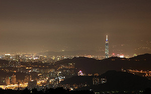 搭貓纜看煙火！北捷「101煙火之眼」限量14節車廂跨年啟動