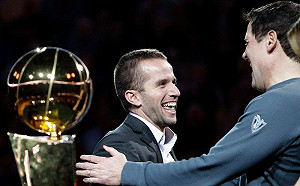 感人！獨行俠送給冠軍老臣7345萬