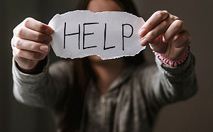 女子北上求職遭網友控制行動  警方即刻救援