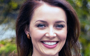 拜登司法部長候選人 紐約州長古莫被爆性騷擾助理