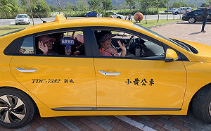 鹿野幸福巴士正式通車！2人即可預約