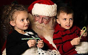 美國節慶活動驚傳「聖誕老人」確診武肺  至少50名兒童恐檢測