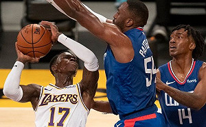 湖人3連勝　主控卻扭傷左腳踝離場