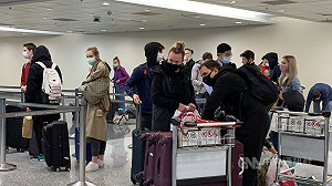 莫斯科芭蕾舞團42成員搭機離台  全程未受訪