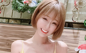 小雪深V冬至照太迷人！網笑：有這麼大的湯圓