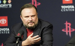 火箭前總管摩瑞憶挺港推文 坦言曾怕回不了NBA