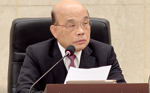 ( 影)第一線防疫團隊繃緊神經 蘇揆：若不守規矩一定嚴懲