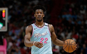 Butler扭傷腳踝退場  熱火險勝鵜鶘