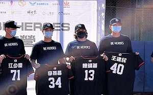 王建民將返美  1月底加入兄弟春訓