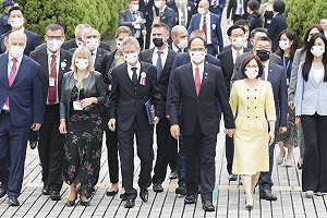 捷克遇史上最嚴重龍捲風 游錫堃喊：我們都是捷克人