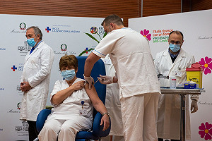 武漢肺炎》疫苗研發速度太快遭質疑！歐洲人接種意願低