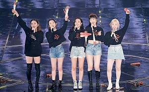 Wendy回來了！  Red Velvet完全體5人參與《SMTOWN LIVE》