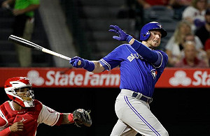 陳偉殷要小心！巨人搶2大聯盟重砲