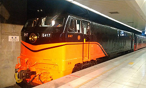 花3萬搭鳴日號迎日出「誤點70分鐘」！林佳龍：台鐵應徹底檢討