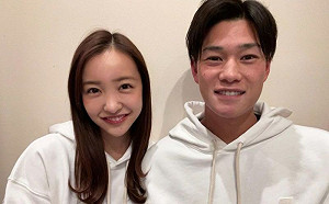 板野友美閃嫁高橋奎二　狂曬甜蜜照