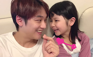 (影)那對夫妻Kim用數學撩妹！妮妮不解：還沒學到除法