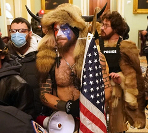 川粉發起國會暴動？他說有這3大疑雲......