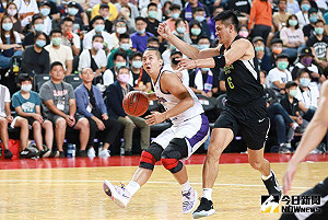 (影)鄭瑋射程無極限　超遠三分驚呼全場