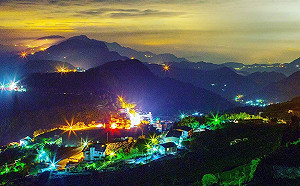 阿里山頂石棹夜景 獲美國國際攝影師聯盟佳作