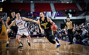 (影)塔克老師上課囉　強勢問鼎得分王