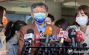 林右昌批硬辦跨年才民粹 柯文哲：那阿妹、五月天、義大不是民粹？