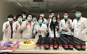 台灣早就不是2003年SARS時 台大醫師施景中：不幫忙的別扯後腿