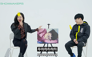 《英雄聯盟》曾穿他的隊服拍照... ShowMaker、宣美相見影片曝光