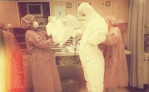 醫護英勇抗SARS舊照曝光！網友感動集氣：感謝有你們