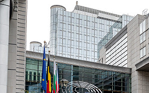 歐洲議會凍結歐中投資協定 中國轟粗暴：不是誰對誰的恩賜