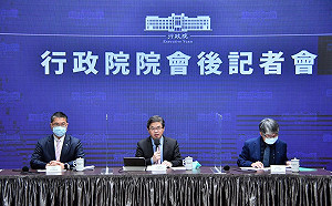 抗疫最前線失守！蘇揆指示各部會落實旅運、大考等防疫措施