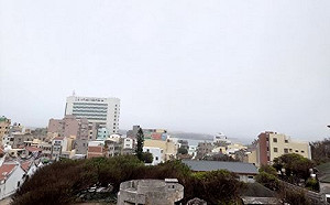 清晨「平流霧」籠罩！澎湖化身白色世界