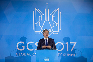 (影)布林肯多位親人任外交官  擔任公職是向美國報恩