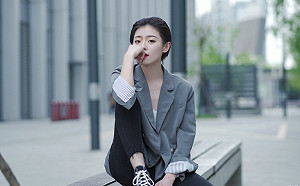 千萬網紅素顏被撞見？男友反應太驚人