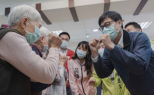 罷捷團體嗆罷挺萊豬民代  陳其邁：相信市民自會有好的判斷及決定