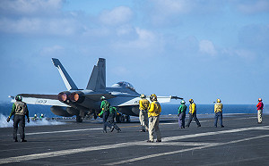 你在我旁邊軍演 我到你家門口逛! 4國東海演習 中國艦隊群逼近沖繩