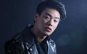 29歲韓《SMTM3》嘻哈歌手驚傳死訊！全身是血倒臥花叢