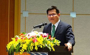 春節大眾運輸禁食、取消自由座？林佳龍：已有具體規劃