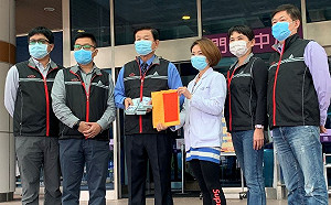 德林寺捐百萬助防疫 部桃:目前最大筆捐款