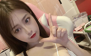 辣模曝「上吐下瀉」！網：穿這樣會舒服才怪