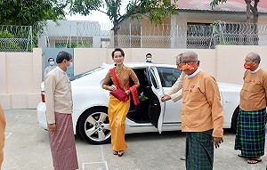 阻翁山蘇姬政黨續掌國會  緬甸軍方沒證據抓了再說