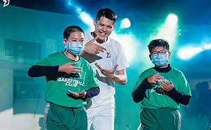 德威請吃便當 個人專屬商品上市