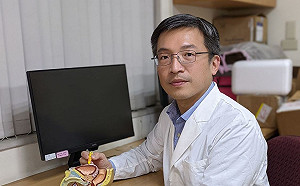 疫情週年》中年後憂鬱爆發潮？醫：夜尿患者不治療憂鬱症比例恐高三倍