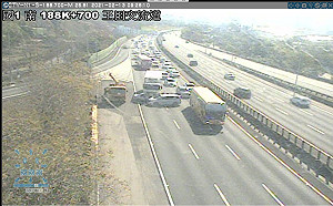 塞車雪上加霜!國道上午逾20件事故 中部路段淪大型停車場